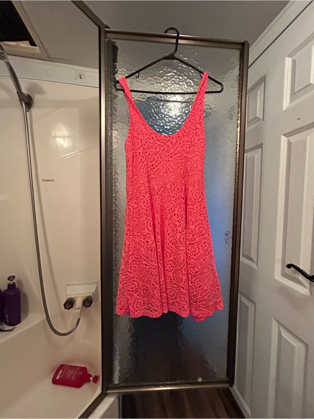 Sleeveless Coral Lace Scoop-Neck Mini Dress
